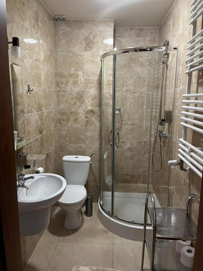 Kamienica Przy Bramie Hotel Опатов Екстериор снимка